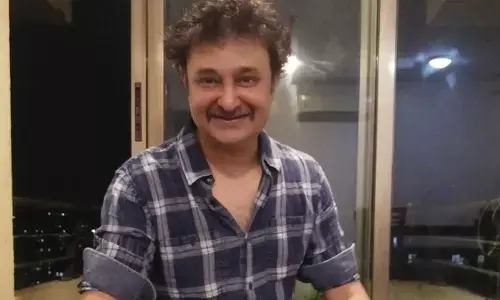 जमील खान ने कलाकारों के रवैये पर कहा- स्टार होने का मतलब नखरे करना नहीं जमील खान ने कलाकारों के रवैये पर कहा- स्टार होने का मतलब नखरे करना नहीं
