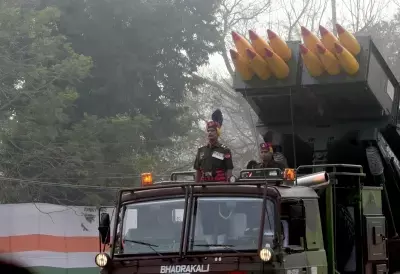 रक्षा क्षेत्र में सुधारों का असर: सैन्य उपकरणों के बड़े निर्यातक के रूप में उभरा भारत, 12 वर्षों में 686 करोड़ से बढ़कर 38,424 करोड़ रुपए पहुंचा रक्षा निर्यात रक्षा क्षेत्र में सुधारों का असर: सैन्य उपकरणों के बड़े निर्यातक के रूप में उभरा भारत, 12 वर्षों में 686 करोड़ से बढ़कर 38,424 करोड़ रुपए पहुंचा रक्षा निर्यात