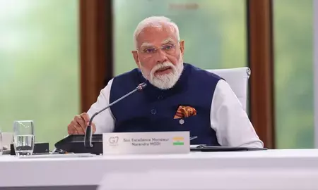 जी-7 समिट में पीएम मोदी ने कहा, साझेदारी, कनेक्टिविटी और समावेशी विकास से नए विश्व का निर्माण संभव जी-7 समिट में पीएम मोदी ने कहा, साझेदारी, कनेक्टिविटी और समावेशी विकास से नए विश्व का निर्माण संभव
