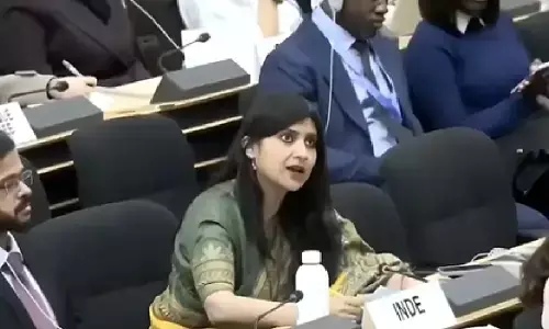UNHRC में भारत का पाकिस्तान पर तीखा हमला, कहा- आतंकवाद फैलाने वाला सहयोग की उम्मीद न करे UNHRC में भारत का पाकिस्तान पर तीखा हमला, कहा- आतंकवाद फैलाने वाला सहयोग की उम्मीद न करे