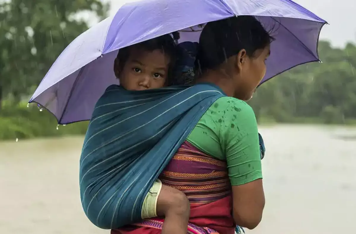 भारत में घटती प्रजनन दर से बढ़ती चिंता, क्या होगा असर? भारत में घटती प्रजनन दर से बढ़ती चिंता, क्या होगा असर?