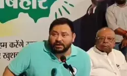 फेक एनकाउंटर मामले में मुख्यमंत्री माफी मांगें : तेजस्वी यादव फेक एनकाउंटर मामले में मुख्यमंत्री माफी मांगें : तेजस्वी यादव