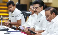 तमिलनाडु : स्टालिन ने नान मुधलवन स्कीम का नाम बदलने की आलोचना की
