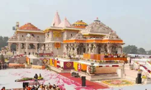 राम मंदिर चढ़ावा विवाद: पूर्व इंजीनियर ने लगाया ट्रस्टी डॉ. अनिल मिश्र पर 40 प्रतिशत कमीशन लेने का आरोप राम मंदिर चढ़ावा विवाद: पूर्व इंजीनियर ने लगाया ट्रस्टी डॉ. अनिल मिश्र पर 40 प्रतिशत कमीशन लेने का आरोप