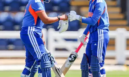 टी 20 विश्व कप मैच में मंधाना और शेफाली साउथ अफ्रीका के खिलाफ टी 20 विश्व कप मैच में मंधाना और शेफाली साउथ अफ्रीका के खिलाफ