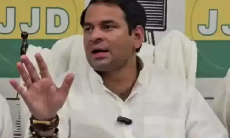 तेज प्रताप यादव ने हत्या की साजिश का लगाया आरोप, पूर्व सहयोगी आकाश यादव के खिलाफ एफआईआर दर्ज