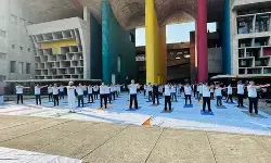 पंजाब और हरियाणा हाईकोर्ट में भी मनाया गया 12वां अंतर्राष्ट्रीय योग दिवस पंजाब और हरियाणा हाईकोर्ट में भी मनाया गया 12वां अंतर्राष्ट्रीय योग दिवस