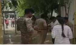 बिहार में नीट यूजी री-एग्जाम में सॉल्वर गैंग ने बिठाए थे नकली परीक्षार्थी, अब तक 30 लोग गिरफ्तार, जांच जारी बिहार में नीट यूजी री-एग्जाम में सॉल्वर गैंग ने बिठाए थे नकली परीक्षार्थी, अब तक 30 लोग गिरफ्तार, जांच जारी