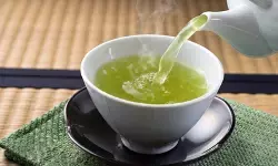 एंटीऑक्सीडेंट और ग्रीन टी में सेहत के लिए कौन है सबसे ज्यादा फायदेमंद? एंटीऑक्सीडेंट और ग्रीन टी में सेहत के लिए कौन है सबसे ज्यादा फायदेमंद?