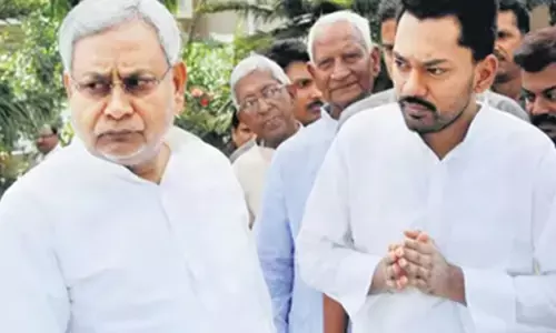 जदयू में बड़ा संगठनात्मक बदलाव, नीतीश कुमार के पुत्र निशांत को भविष्य में मिलेगी पार्टी की कमान की जिम्मेदारी जदयू में बड़ा संगठनात्मक बदलाव, नीतीश कुमार के पुत्र निशांत को भविष्य में मिलेगी पार्टी की कमान की जिम्मेदारी