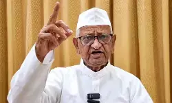 अन्ना हजारे ने आरटीआई नियमों के खिलाफ खोला मोर्चा, महाराष्ट्र सरकार को दी भूख हड़ताल की चेतावनी