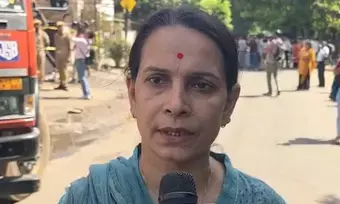 लखनऊ अग्निकांड के चश्मदीद ने कहा- बचने का कोई रास्ता नहीं था, आग बहुत तेजी से फैली लखनऊ अग्निकांड के चश्मदीद ने कहा- बचने का कोई रास्ता नहीं था, आग बहुत तेजी से फैली