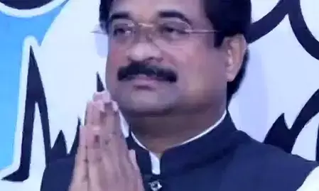 पश्चिम बंगाल: भ्रष्टाचार मामले में पुलिस की तलाशी के बाद टीएमसी पार्षद गिरफ्तार