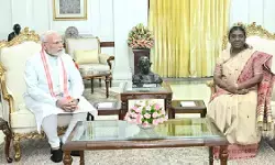 पीएम मोदी की राष्ट्रपति से मुलाकात के चर्चाएं तेज, जल्द हो सकता है केंद्रीय मंत्रिमंडल में फेरबदल