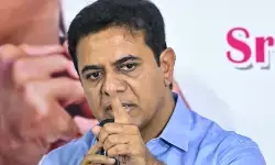 तेलंगाना में कांग्रेस सरकार ने सभी वर्गों के साथ धोखा किया : केटीआर तेलंगाना में कांग्रेस सरकार ने सभी वर्गों के साथ धोखा किया : केटीआर