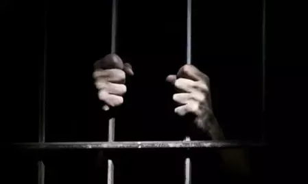 दिल्ली पुलिस ने कुछ ही घंटों में सुलझाया ब्लाइंड मर्डर केस, तीन नाबालिगों को पकड़ा दिल्ली पुलिस ने कुछ ही घंटों में सुलझाया ब्लाइंड मर्डर केस, तीन नाबालिगों को पकड़ा