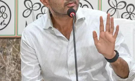 कलकत्ता हाईकोर्ट ने अभिषेक बनर्जी की विदेश यात्रा की अर्जी पर तेजी से सुनवाई की याचिका खारिज की कलकत्ता हाईकोर्ट ने अभिषेक बनर्जी की विदेश यात्रा की अर्जी पर तेजी से सुनवाई की याचिका खारिज की