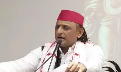 लखनऊ अग्निकांड: अखिलेश यादव बोले, समय पर कार्रवाई होती तो बच सकती थी बच्चों की जान लखनऊ अग्निकांड: अखिलेश यादव बोले, समय पर कार्रवाई होती तो बच सकती थी बच्चों की जान