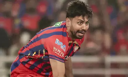 एमपीएल से राज्य के खिलाड़ियों के लिए बड़े टूर्नामेंट का रास्ता निकलता है: आवेश खान एमपीएल से राज्य के खिलाड़ियों के लिए बड़े टूर्नामेंट का रास्ता निकलता है: आवेश खान