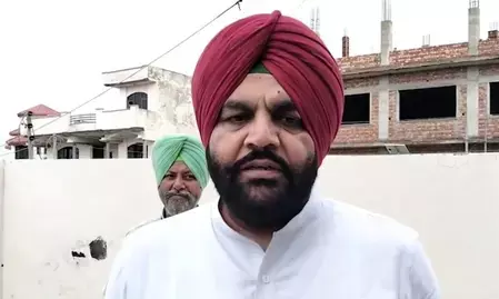 अकाल तख्त विवाद पर कांग्रेस का हमला, औजला ने की अंतरराष्ट्रीय फोरेंसिक जांच की मांग अकाल तख्त विवाद पर कांग्रेस का हमला, औजला ने की अंतरराष्ट्रीय फोरेंसिक जांच की मांग