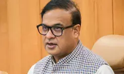 असम में फर्जी डॉक्टरों के खिलाफ कार्रवाई तेज, अब तक 62 गिरफ्तार: सीएम हिमंता बिस्वा सरमा असम में फर्जी डॉक्टरों के खिलाफ कार्रवाई तेज, अब तक 62 गिरफ्तार: सीएम हिमंता बिस्वा सरमा