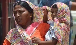 हीटवेव से निपटने के लिए यूपी सरकार की तैयारी, स्कूलों के लिए हीट एक्शन प्लान जारी हीटवेव से निपटने के लिए यूपी सरकार की तैयारी, स्कूलों के लिए हीट एक्शन प्लान जारी