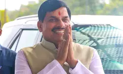 सीएम मोहन यादव लॉन्च करेंगे नीमच-शाजापुर में 950 मेगावाट सोलर पार्क सीएम मोहन यादव लॉन्च करेंगे नीमच-शाजापुर में 950 मेगावाट सोलर पार्क