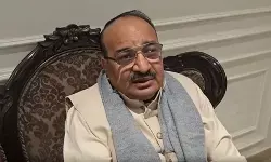 यूपी आम महोत्सव-2026 में दिखेंगी दुर्लभ प्रजातियां, किसानों को मिलेगी निर्यात की जानकारी : दिनेश प्रताप सिंह यूपी आम महोत्सव-2026 में दिखेंगी दुर्लभ प्रजातियां, किसानों को मिलेगी निर्यात की जानकारी : दिनेश प्रताप सिंह