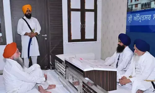 पंजाब के नए बेअदबी कानून पर अकाल तख्त में सुनवाई, AAP के सिख मंत्री-विधायकों से मांगा जवाब