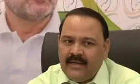 राहुल गांधी के गुमशुदा पोस्टर पर कांग्रेस का पलटवार, कहा- महंगाई, राम मंदिर चढ़ावा विवाद पर पोस्टर क्यों नहीं लगाती भाजपा