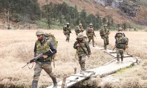 अरुणाचल में चीनी घुसपैठ के दावों पर सेना का जवाब, कहा- सीमा पूरी तरह सुरक्षित, फर्जी खबरों से रहें सावधान
