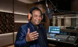 रेस्टोरेंट सिंगर से प्लेबैक स्टार: मोहम्मद अजीज की आवाज ने 80-90 के दशक को बनाया गोल्डन एरा रेस्टोरेंट सिंगर से प्लेबैक स्टार: मोहम्मद अजीज की आवाज ने 80-90 के दशक को बनाया गोल्डन एरा