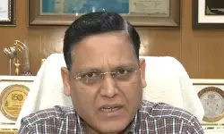 मुंबई समेत महाराष्ट्र में 6 जुलाई तक भारी बारिश का अलर्ट, आईएमडी ने निचले इलाकों के लोगों को चेताया मुंबई समेत महाराष्ट्र में 6 जुलाई तक भारी बारिश का अलर्ट, आईएमडी ने निचले इलाकों के लोगों को चेताया