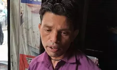 कमर्शियल एलपीजी सिलेंडर की कीमतों में 183.50 रुपए की कटौती, कारोबारियों को मिली राहत कमर्शियल एलपीजी सिलेंडर की कीमतों में 183.50 रुपए की कटौती, कारोबारियों को मिली राहत