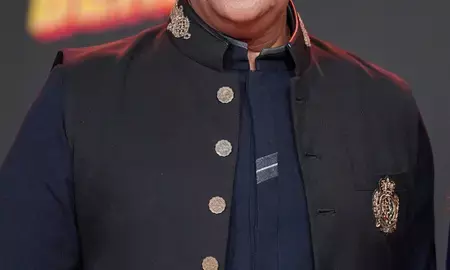 रवि किशन न शो अलायंस छोड़ा कहा - ड्यूटी पूरी हुई, अब गोरखपुर जा रहा हू रवि किशन न शो अलायंस छोड़ा कहा - ड्यूटी पूरी हुई, अब गोरखपुर जा रहा हू
