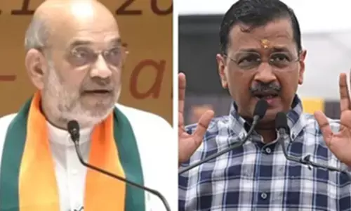 राम मंदिर चढ़ावा चोरी विवाद पर सियासत गरमाई, केजरीवाल ने अमित शाह पर लगाए तीखे आरोप राम मंदिर चढ़ावा चोरी विवाद पर सियासत गरमाई, केजरीवाल ने अमित शाह पर लगाए तीखे आरोप