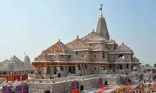 मंदिर के चढ़ावे से विपक्षी सांसदों तक डाकेजनी! मंदिर के चढ़ावे से विपक्षी सांसदों तक डाकेजनी!