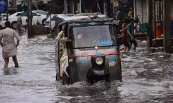 पाकिस्तान : बलूचिस्तान में भारी बारिश के कारण चार लोगों की मौत, कई घायल पाकिस्तान : बलूचिस्तान में भारी बारिश के कारण चार लोगों की मौत, कई घायल