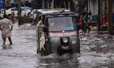 पाकिस्तान : बलूचिस्तान में भारी बारिश के कारण चार लोगों की मौत, कई घायल पाकिस्तान : बलूचिस्तान में भारी बारिश के कारण चार लोगों की मौत, कई घायल