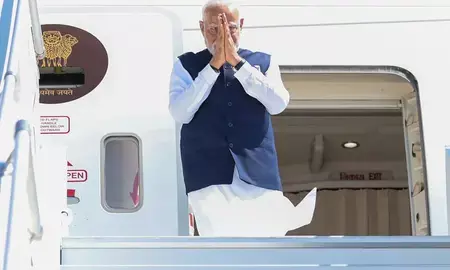 पीएम मोदी अगले हफ्ते इंडोनेशिया, ऑस्ट्रेलिया और न्यूजीलैंड का करेंगे दौरा, ‘एक्ट ईस्ट’ नीति पर रहेगा फोकस पीएम मोदी अगले हफ्ते इंडोनेशिया, ऑस्ट्रेलिया और न्यूजीलैंड का करेंगे दौरा, ‘एक्ट ईस्ट’ नीति पर रहेगा फोकस