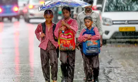 पालघर में स्कूल-कॉलेज बंद: जिला प्रशासन का बड़ा आदेश