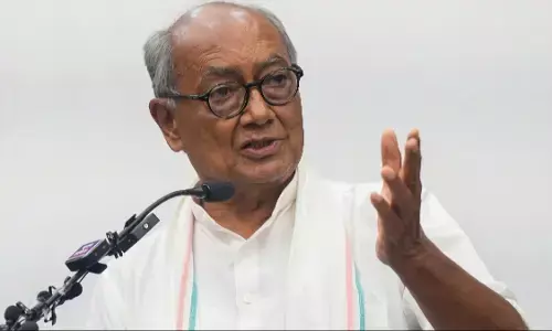 महाकाल से अयोध्या पदयात्रा: दिग्विजय सिंह का बड़ा ऐलान महाकाल से अयोध्या पदयात्रा: दिग्विजय सिंह का बड़ा ऐलान
