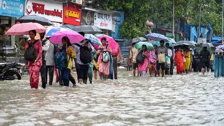महाराष्ट्र में बारिश का हाई अलर्ट महाराष्ट्र में बारिश का हाई अलर्ट