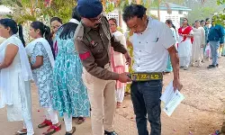 तमिलनाडु टीईटी आज से शुरू, परीक्षा केंद्रों पर बेल्ट, जूते और डिजिटल घड़ियों पर रोक