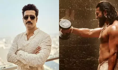विक्की कौशल का बड़ा ट्रांसफॉर्मेशन: 12 किलो वजन बढ़ाया, फिर 15 किलो घटाकर निभाया चुनौतीपूर्ण किरदार विक्की कौशल का बड़ा ट्रांसफॉर्मेशन: 12 किलो वजन बढ़ाया, फिर 15 किलो घटाकर निभाया चुनौतीपूर्ण किरदार