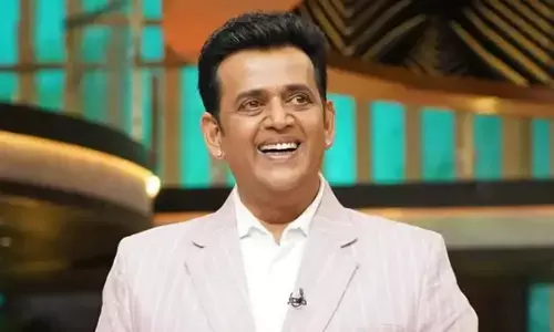 रवि किशन का भावुक खुलासा: संघर्ष के दिनों में मेकअप बॉक्स सूंघकर रोते थे, बोले- 43 साल बाद मिली पहचान रवि किशन का भावुक खुलासा: संघर्ष के दिनों में मेकअप बॉक्स सूंघकर रोते थे, बोले- 43 साल बाद मिली पहचान