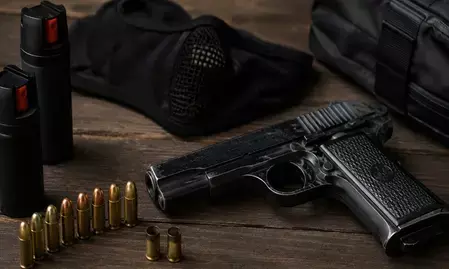 कर्नाटक: हिस्ट्रीशीटर की हत्या के बदले की साजिश नाकाम, सीसीबी ने फरार आरोपी को दबोचा कर्नाटक: हिस्ट्रीशीटर की हत्या के बदले की साजिश नाकाम, सीसीबी ने फरार आरोपी को दबोचा
