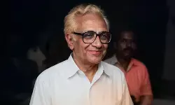 चेतन आनंद की फिल्म हकीकत: कर चले हम फिदा आज भी शहीदों की क़ुरबानी याद दिलाता है चेतन आनंद की फिल्म हकीकत: कर चले हम फिदा आज भी शहीदों की क़ुरबानी याद दिलाता है