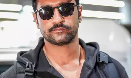 विक्की कौशल का इंटेंस वर्कआउट जारी,मानसून में भी नहीं ले रहे ब्रेक विक्की कौशल का इंटेंस वर्कआउट जारी,मानसून में भी नहीं ले रहे ब्रेक