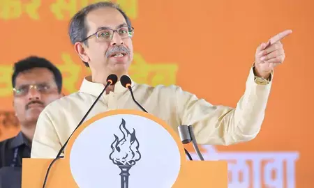 अयोध्या में यह सिर्फ झांकी है, मथुरा-काशी बाकी है?, राम मंदिर चढ़ावा मामले पर बोले उद्धव ठाकरे अयोध्या में यह सिर्फ झांकी है, मथुरा-काशी बाकी है?, राम मंदिर चढ़ावा मामले पर बोले उद्धव ठाकरे
